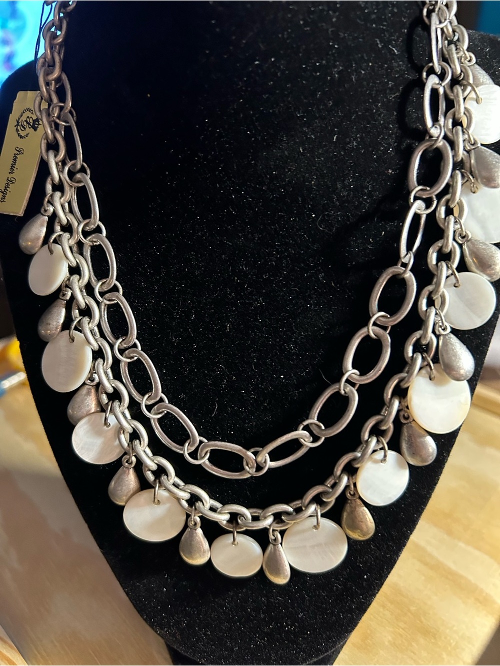 New vintage Premiere Design necklace